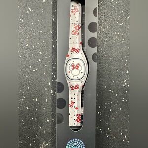 NWT Disney Black MagicBand+ White and Red Minnie Design